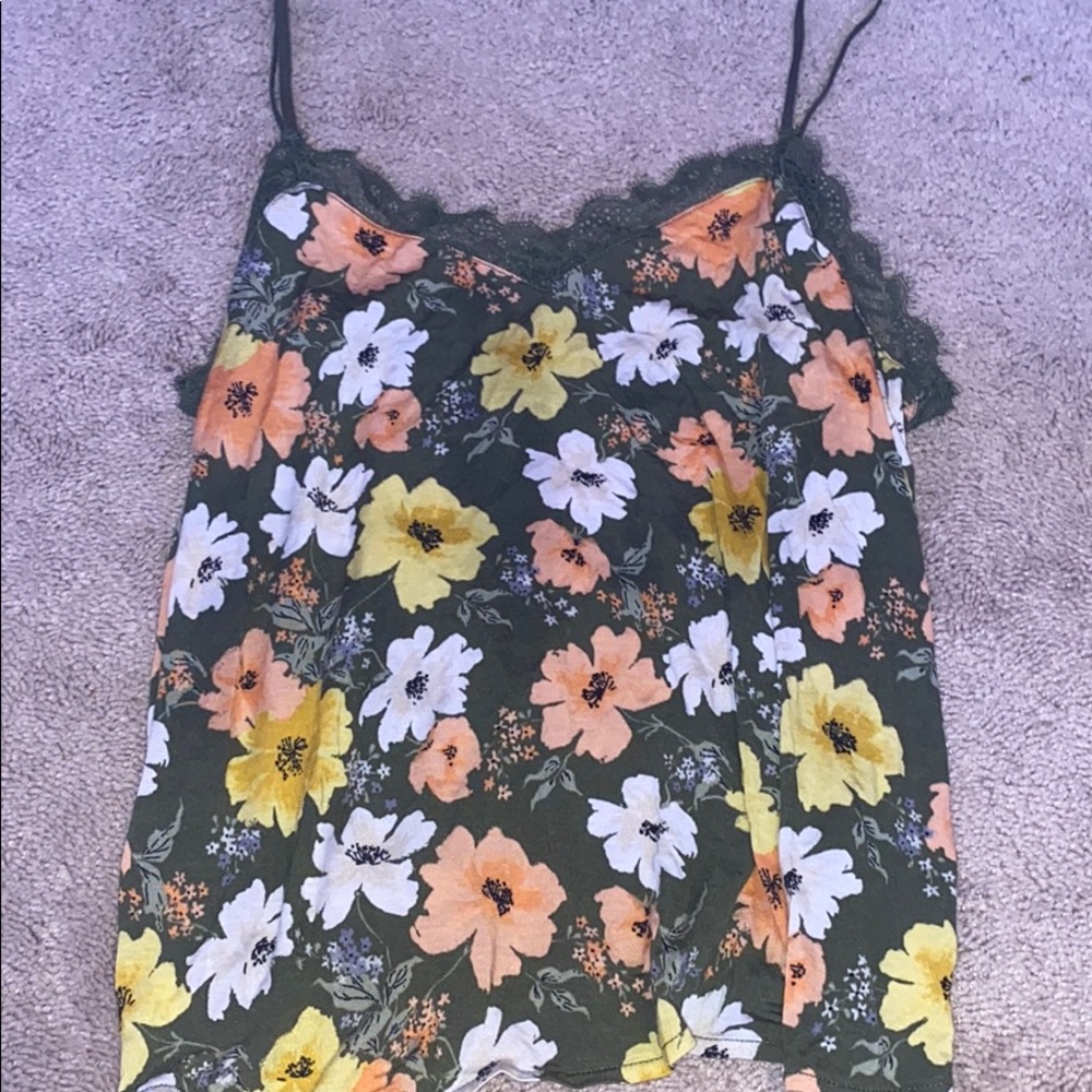 Floral, lace-trimmed pajama top